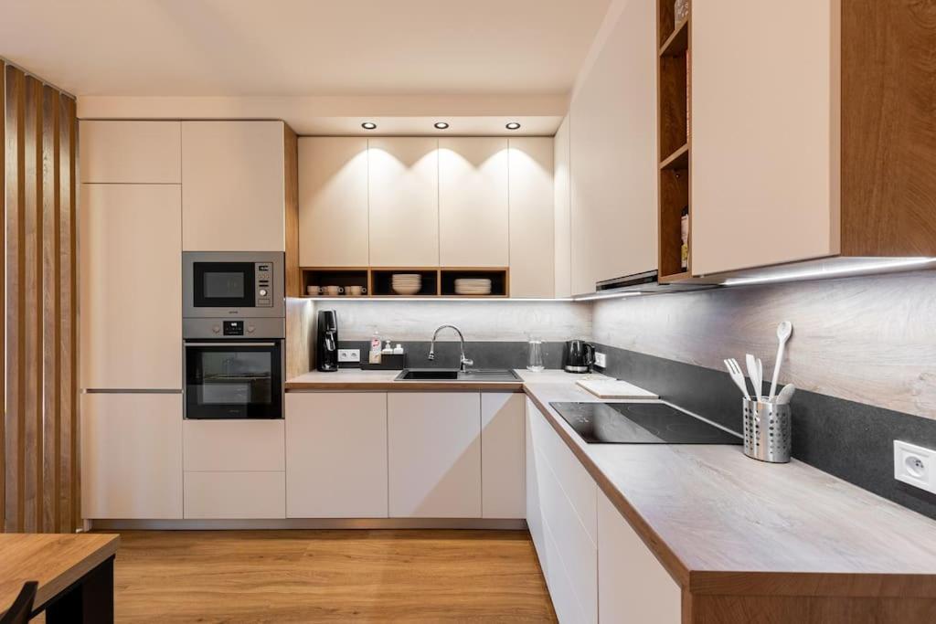 Bnb Slovakia Nivy Bliss Retreat Братислава Екстериор снимка